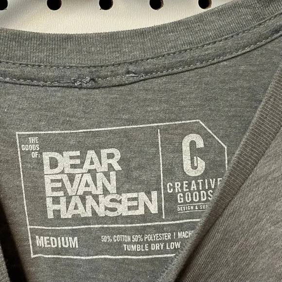 Dear  Evan Hanson “You Will Be Found” Ladies shirt size Medium - Picture 2 of 3